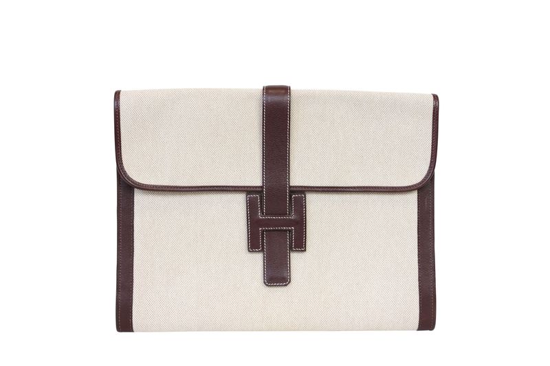 Hermès Jige GM Clutch Bag, Beige Toile H Canvas and Brown Box Leather, J in Square Stamp, Preowned No Dustbag WA001