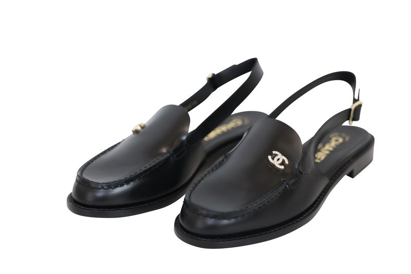 Chanel Shoes Slingback CC Loafers, Black Shiny Calfskin and Crystal, Size 38.5, New in Box WA001