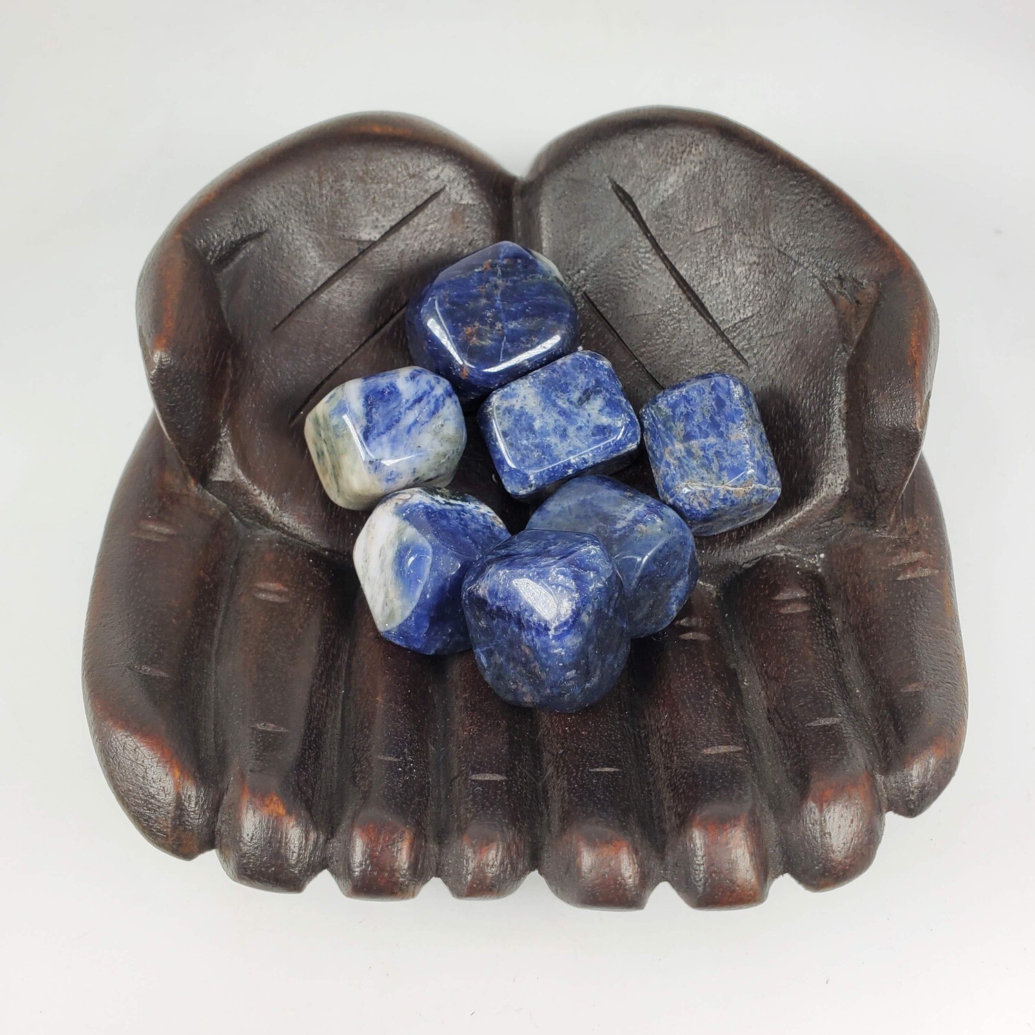 SODALITE TUMBLED STONE