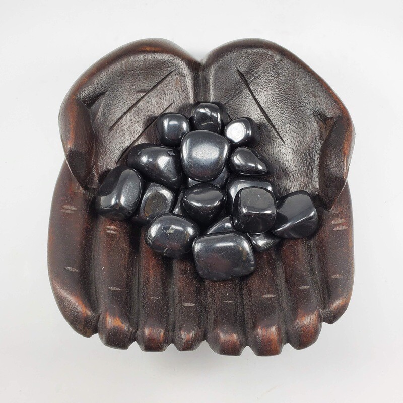 SHUNGITE TUMBLED STONE