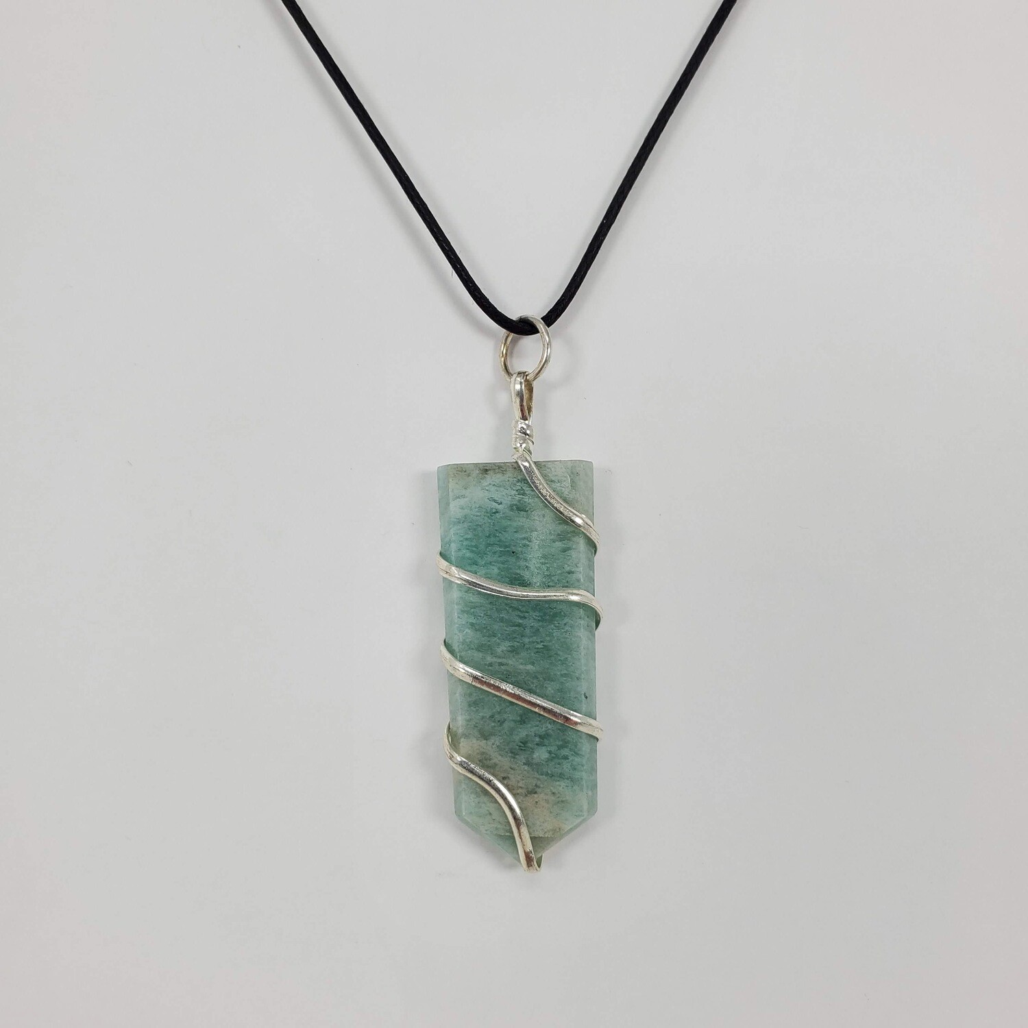 AMAZONITE FLAT WIRE WRAP NECKLACE