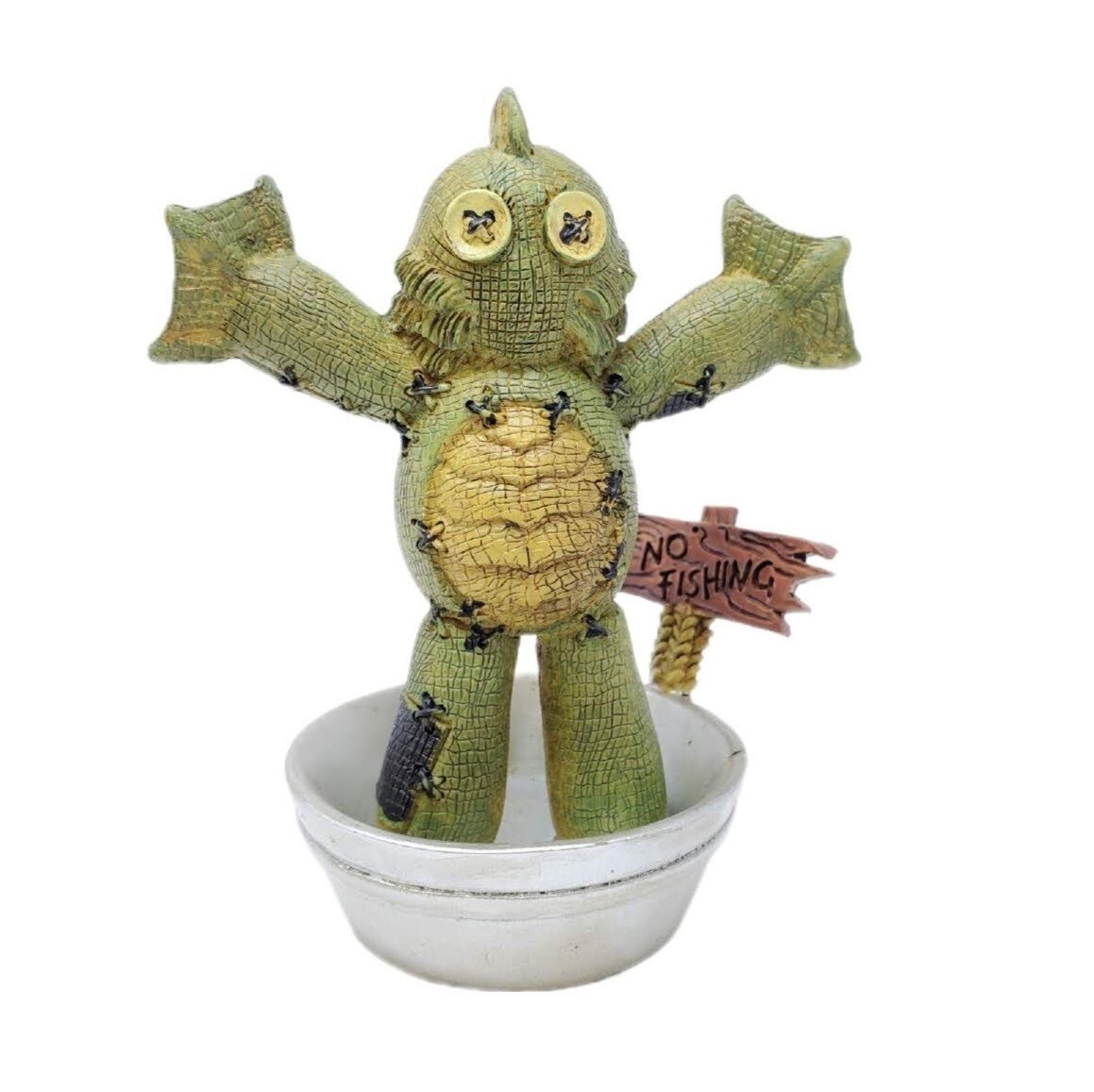 LAGOON PINHEAD MONSTER