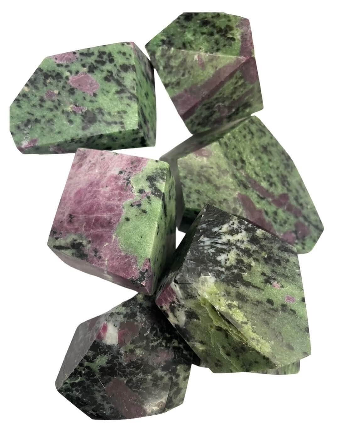 RUBY ZOISITE POLISHED FORM
