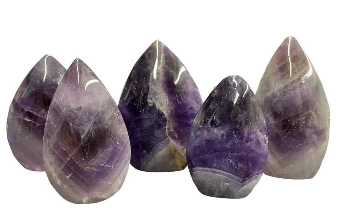 CHEVRON AMETHYST ARROW HEAD SHAPE