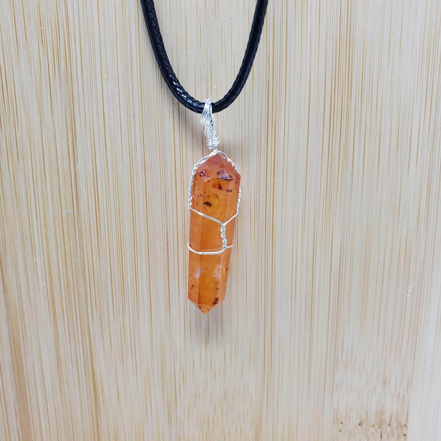 CARNELIAN WIRE WRAP NECKLACE