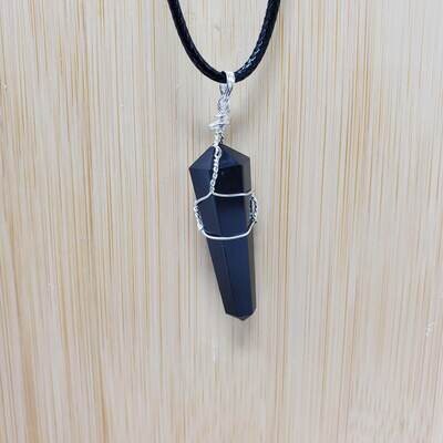 OBSIDIAN WIRE WRAP NECKLACE