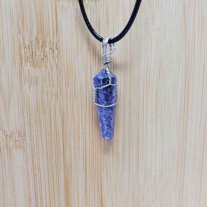 LEPIDOLITE WIRE WRAP NECKLACE