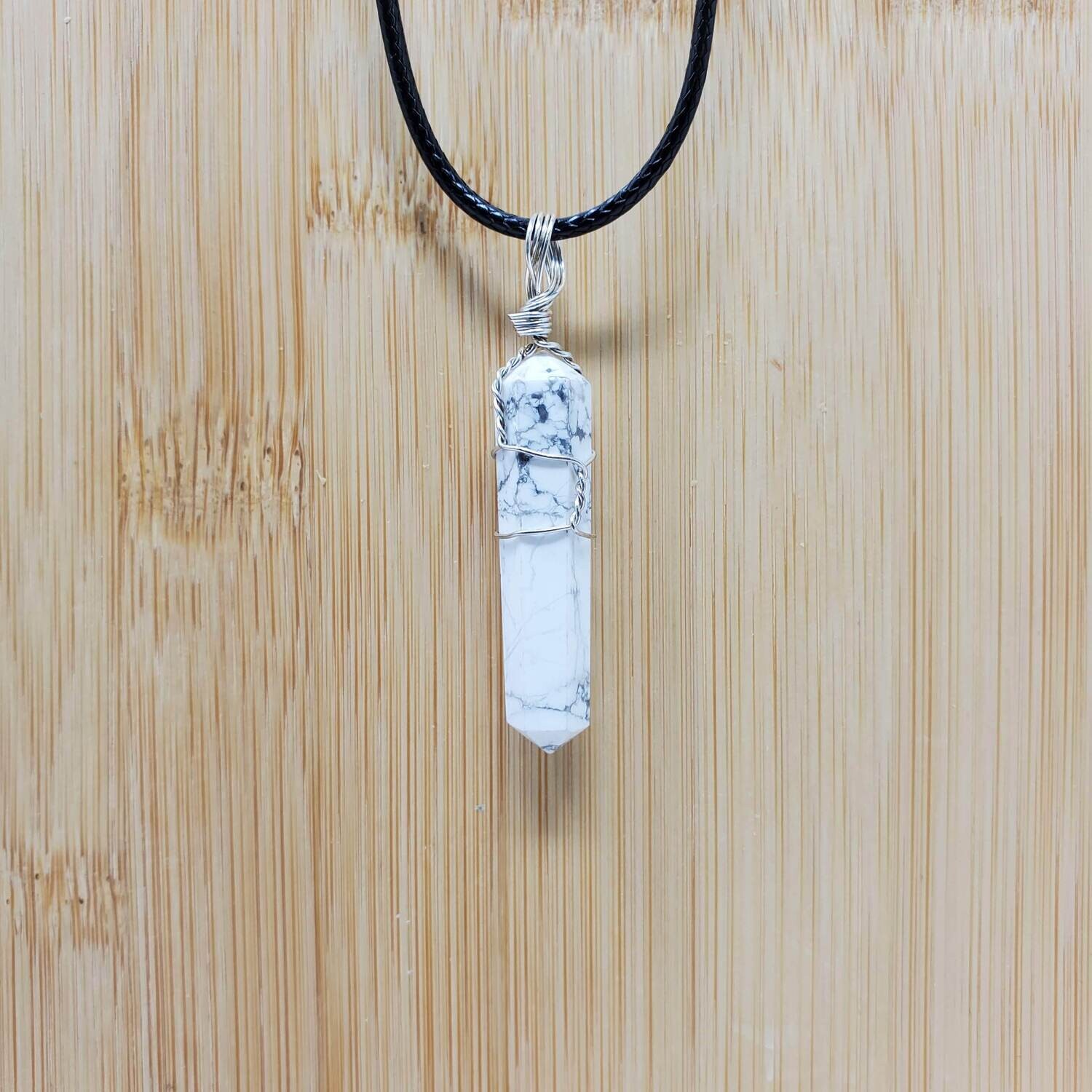 HOWLITE WIRE WRAP NECKLACE