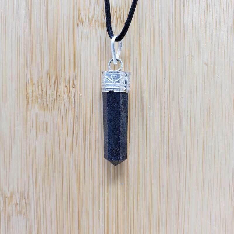 HEMATITE PENCIL NECKLACE
