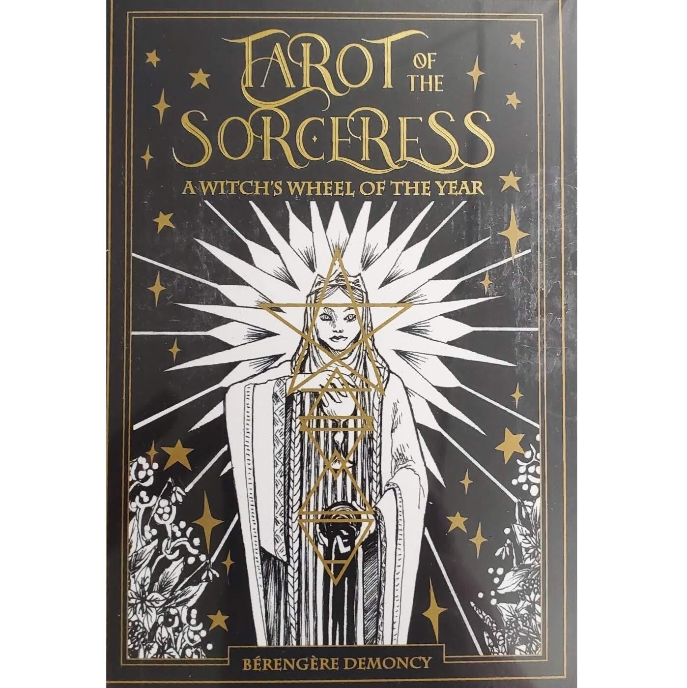 TAROT OF THE SORCERESS