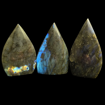 LABRADORITE ARROW HEAD SHAPE