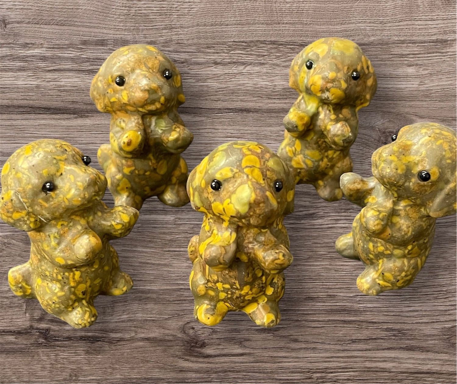 YELLOW JASPER PUPPY CARVING