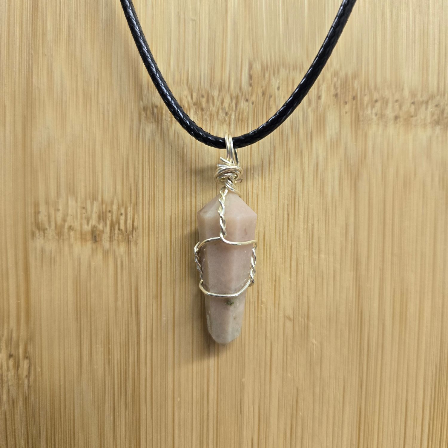 PINK OPAL WIRE WRAP NECKLACE