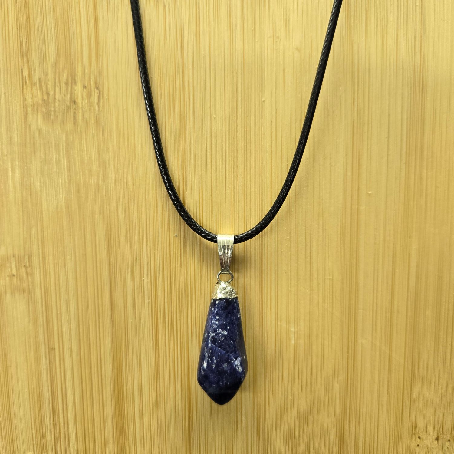 SODALITE FACETED POINT PENDANT NECKLACE
