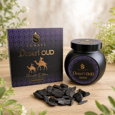 Sonavi Desert Oud Bakhoor 40g jar with dark incense chips displayed beside the box.