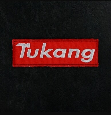 Tukang Red Hype