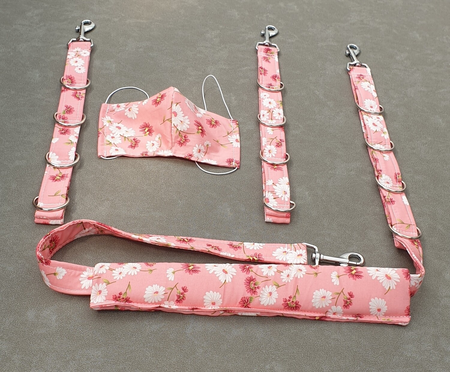 Set of 3 restraints with mask (fabric covered) 