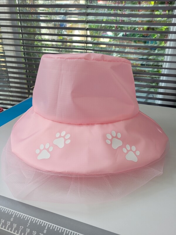 Bee keeper bucket hat