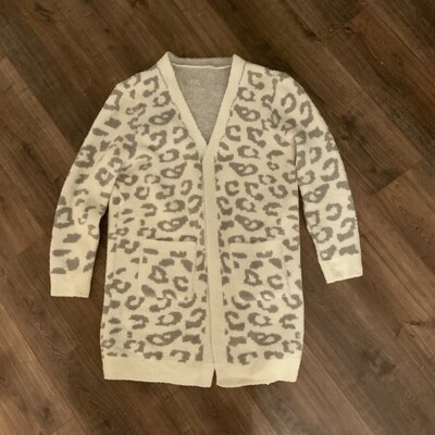 Grey Cheetah Print Fuzzy Robe