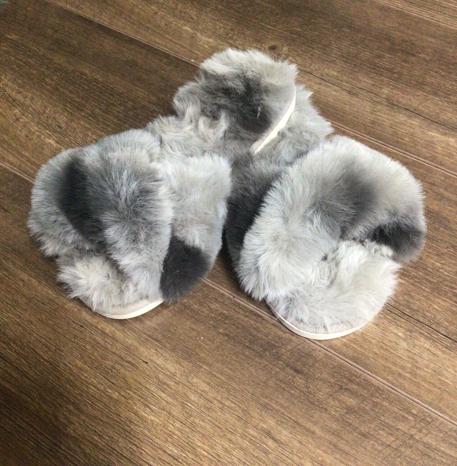 Stowe Grey Slippers
