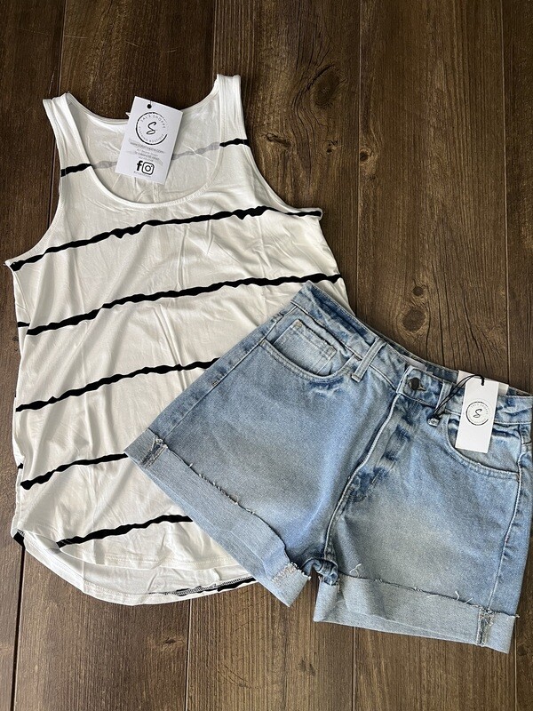 Judson Cuffed Short