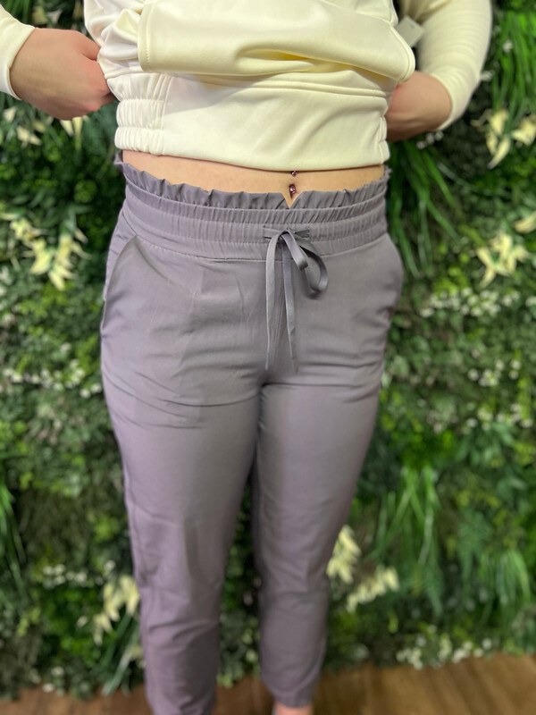 Cuffed Essential Highwaist Joggers