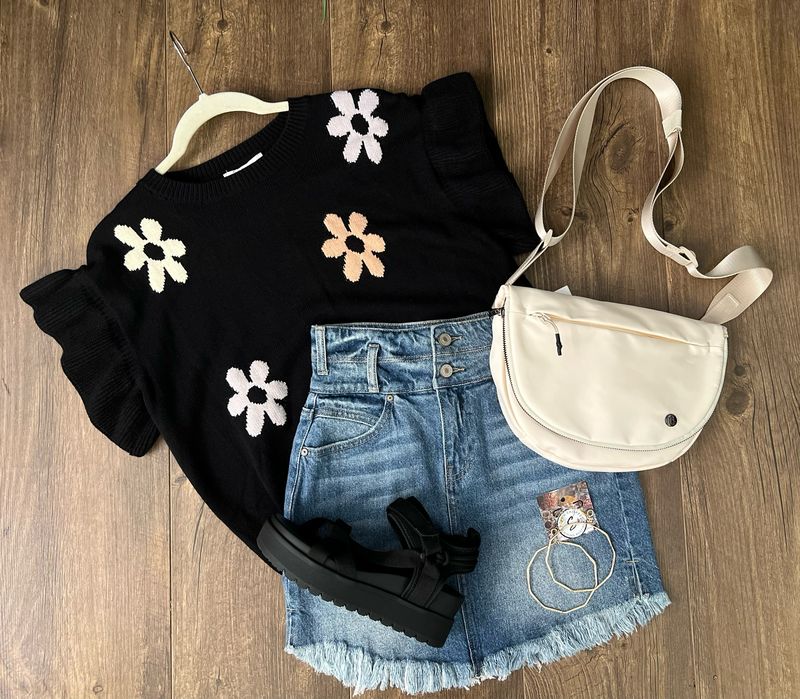 H.R. Medium Wash Denim Skirt