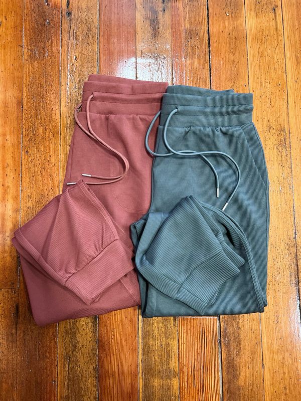 Cora Jogger