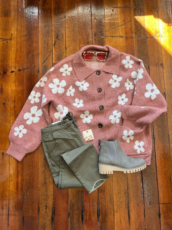 Jacquared Floral Sweater/Cardigan