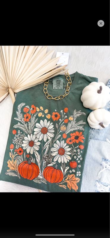 Floral Pumpkin and Daisy Tee