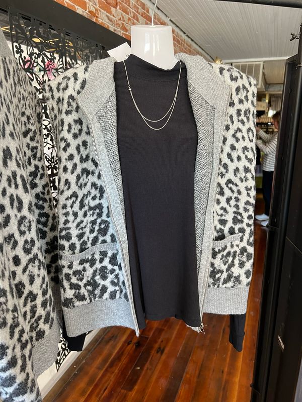 Leopard Zip Up Sweater Vest