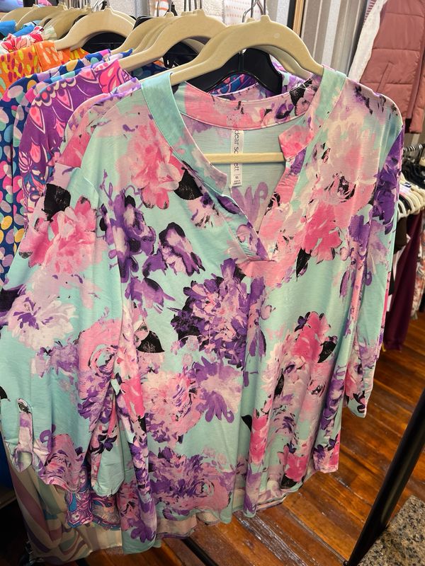 Lizzy Dolman Wrinkle-Free Top