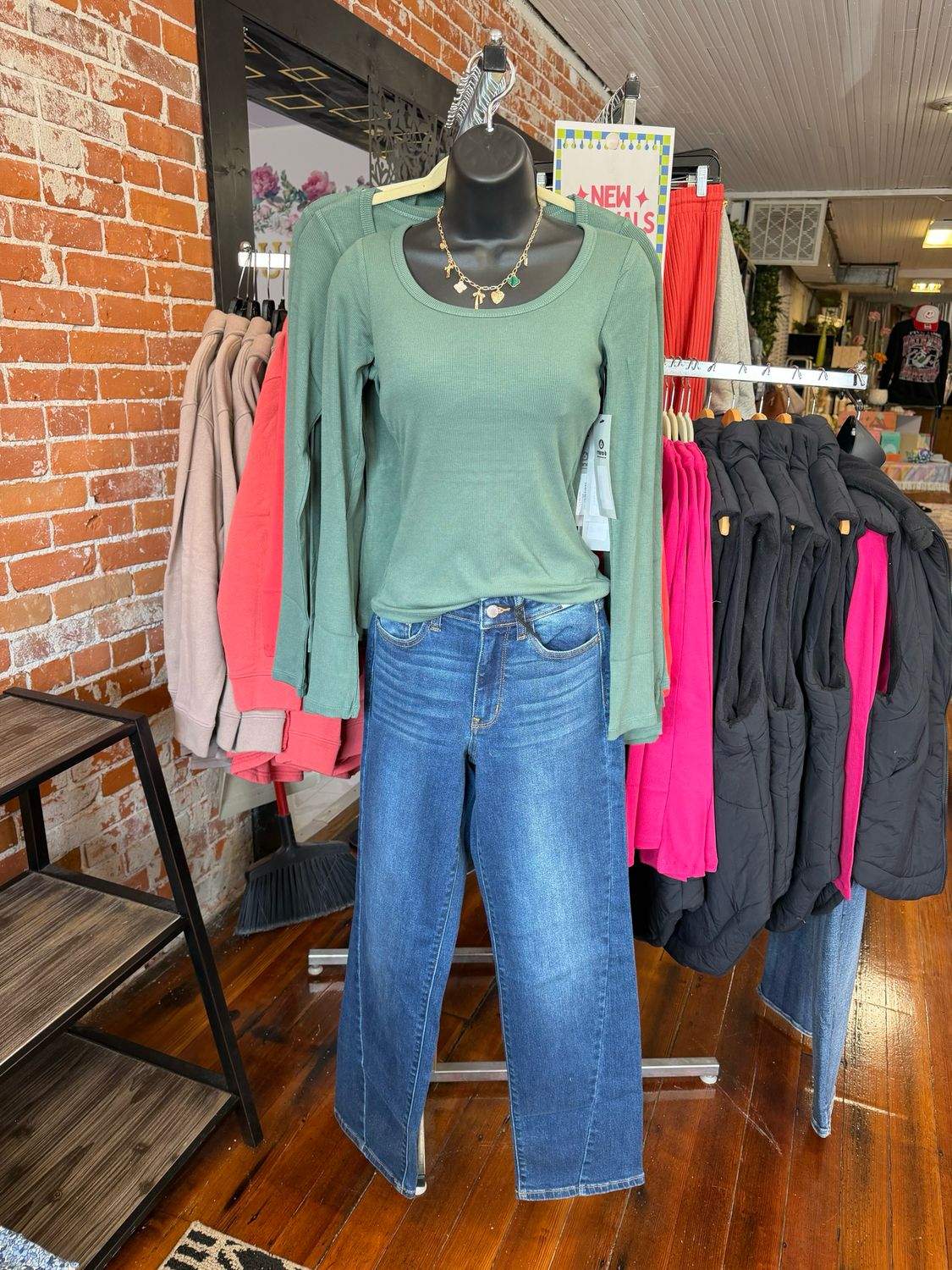 Coreclassic Micro Ribbed Built In Bra LS Top