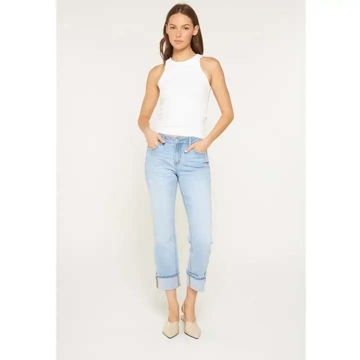 Mid-Rise Straight Crop Cuffed Hem