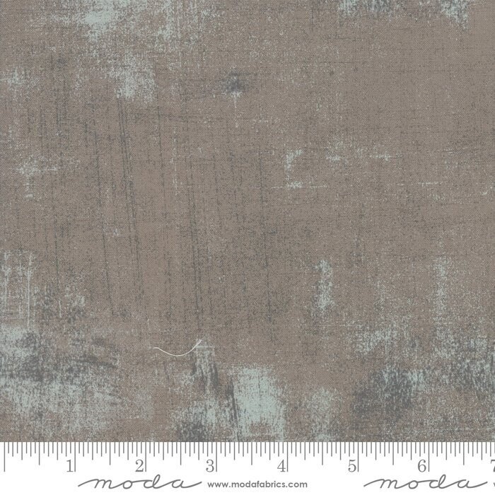 Patchworkstoff "Moda Grunge Grey" mit Schraffierungen, grau-dunkelgrau meliert, 19,00 €/m