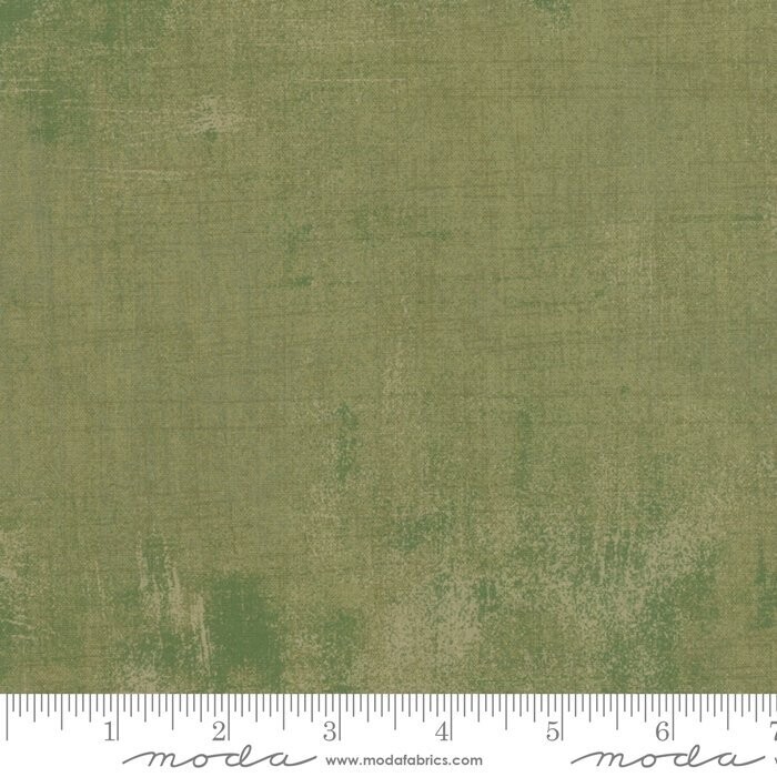 Patchworkstoff "Moda Grunge Vert" mit Schraffierungen, hellgrün-grün-beige meliert, 19,00 €/m