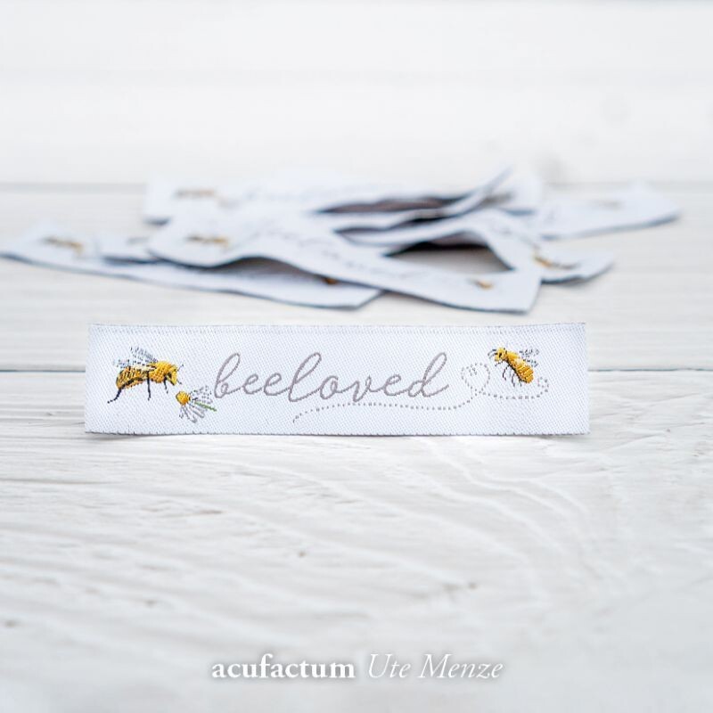 Webetikett beeloved mit Bienen, weiß, Acufactum Webetikett beeloved mit Bienen, weiß, Acufactum