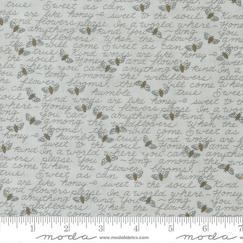 Patchworkstoff "Kind Words Text And Words Bees", Honey And Lavender Dove Grey, Bienen, gelb, grau, 21,50 €/m