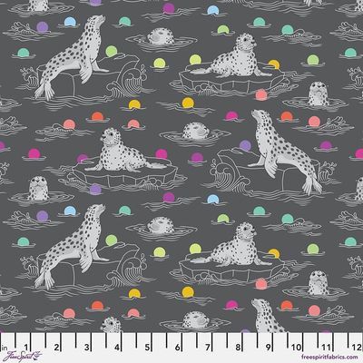 Patchworkstoff Patchworkstoff "Seal the Deal - Carbon" der Kollektion Graywork, Seehunde und Eisschollen mit bunten Punkten in dunkelgrau, multicolor, Tula Pink, 18,50/m