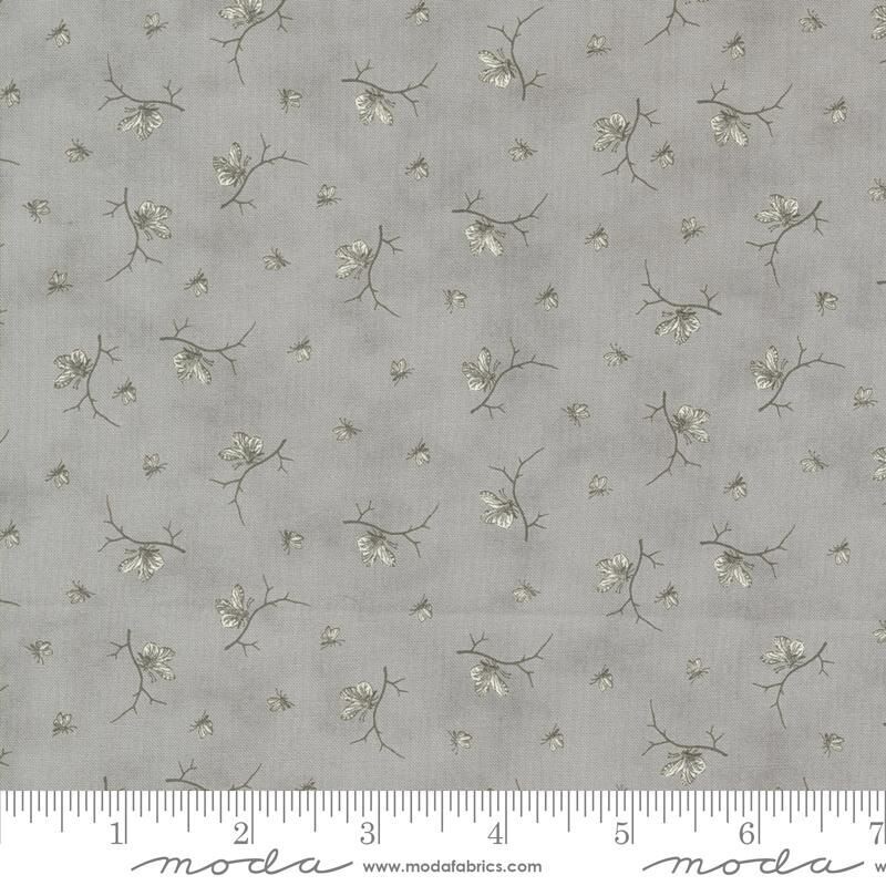 Patchworkstoff Patchworkstoff "Brave Butterfly Novelty Butterflies Shirting Benefiting The Parkinson Foundation", Schmetterlinge und Äste, grau, 21,50 €/m