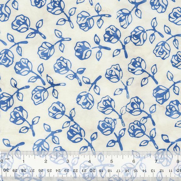 Batik "ROSEBUDS - White" von Jacqueline de Jonge aus der Kollektion "Midnight Moon", 14,00/ m