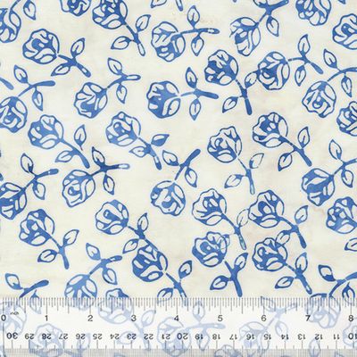 Batik Batik "ROSEBUDS - White" von Jacqueline de Jonge aus der Kollektion "Midnight Moon", 14,00/ m
