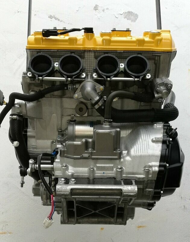 MOTOR SUZUKI GSXR 1000 2018