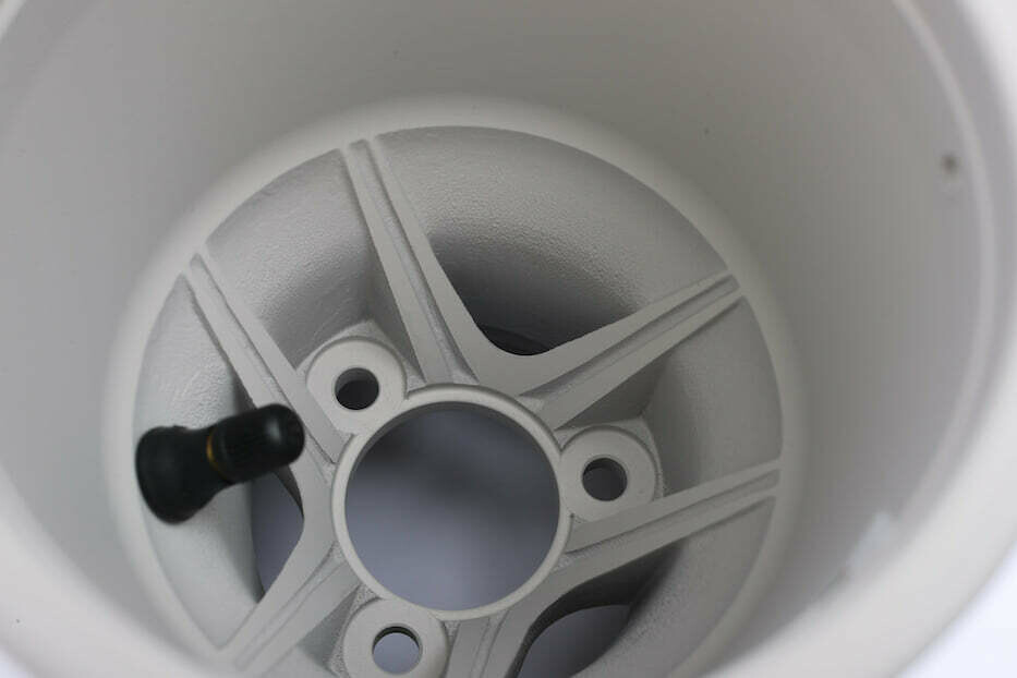 AMV Tiger Magnesium Kart Wheel w/ OXiTECH AMV Tiger Magnesium Kart Wheel w/ OXiTECH