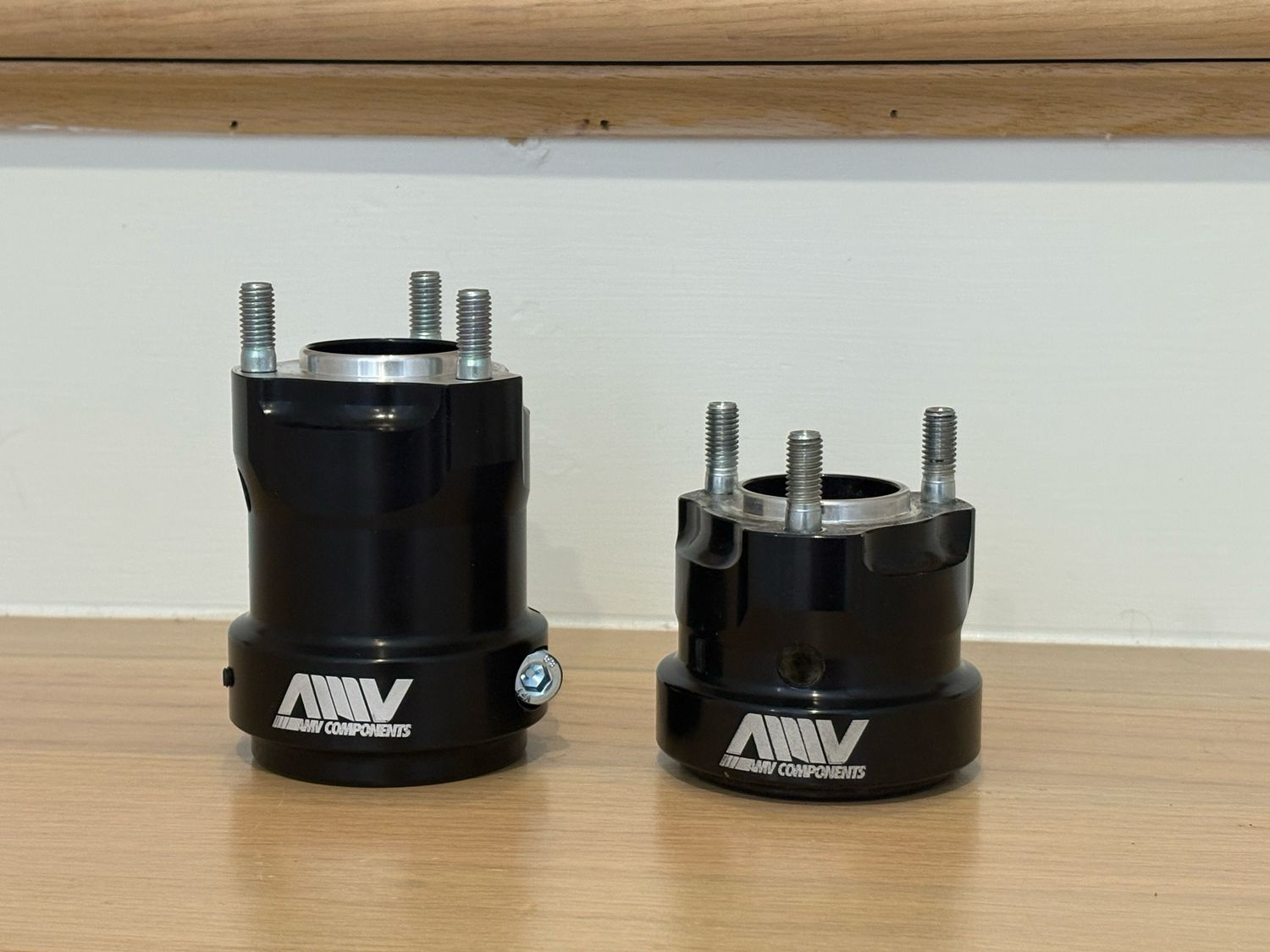 AMV Aluminum Rear Hub 50mm