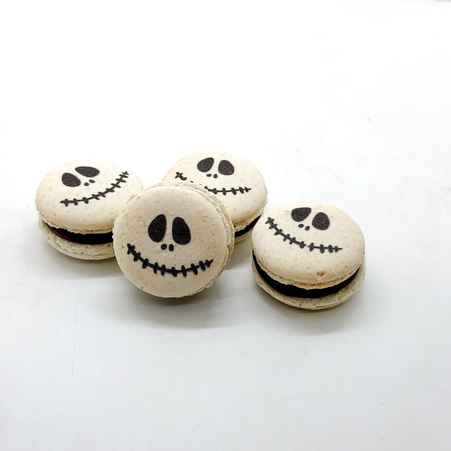 Halloweeni makroon "Tont"