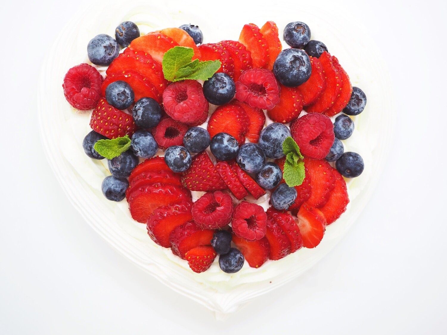 Südamekujuline Pavlova tort