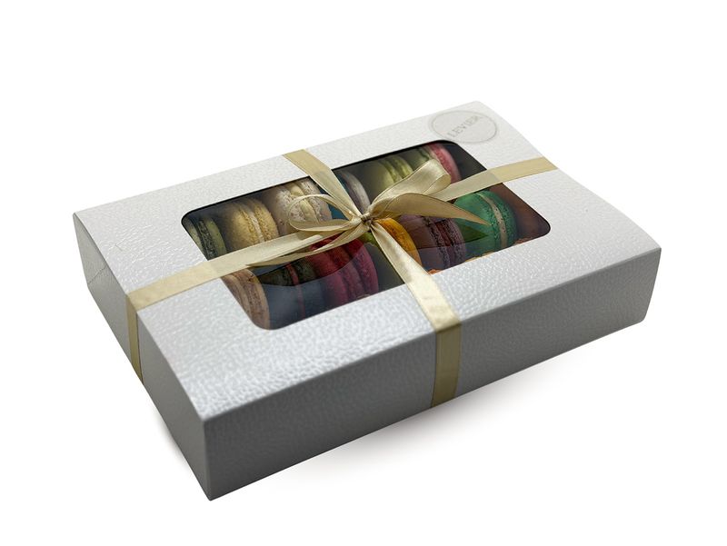 Makroonid kinkekarbis 24tk