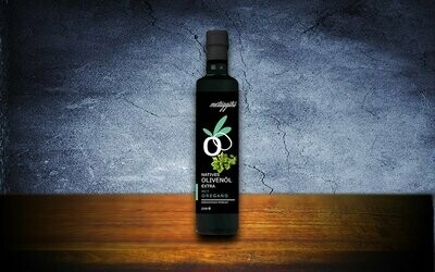 Natives Olivenöl extra
mit Basilikum
250 ml Flasche