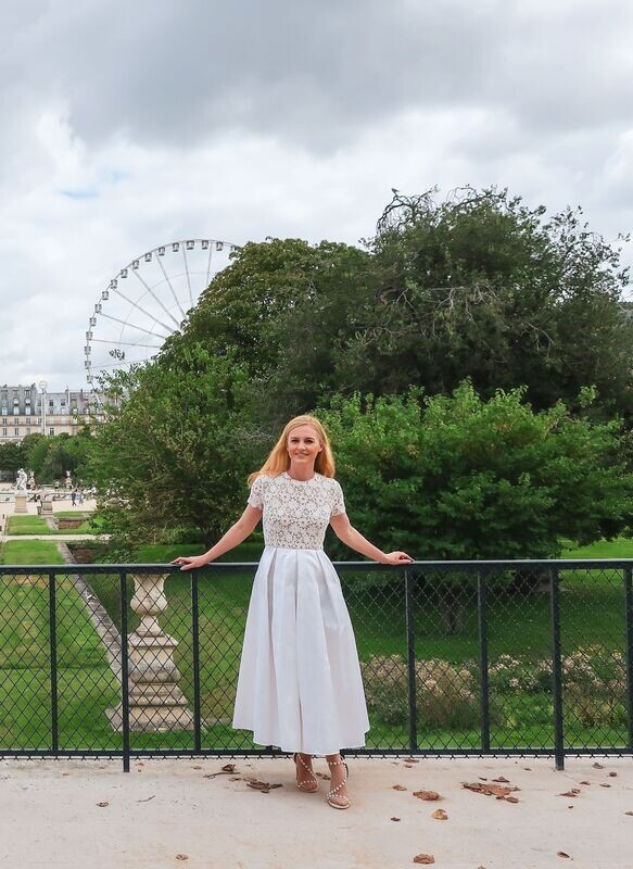 Anvers - Robe de Mariée Élégante et Minimaliste pour un Mariage Civil Chic